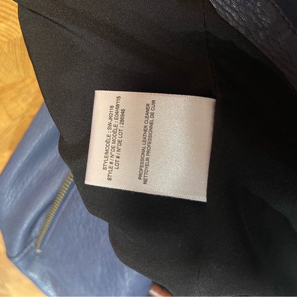 HELMUT LANG blue asymmetrical lamb skin cropped leather jacket with zipper - Picture 5 of 11